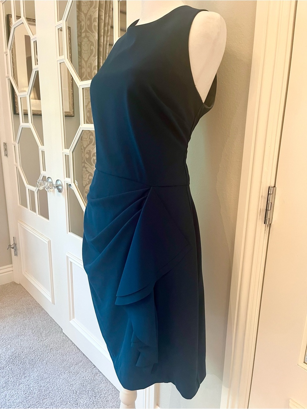 Parker Black Teal Blue Sleeveless Asymmetrical Draped Ruffle Sheath Dress
SZ 12